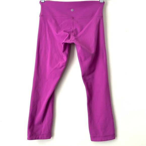 Lululemon Athletica Pull-on Cropped Leggings 6 - Picture 2 of 5